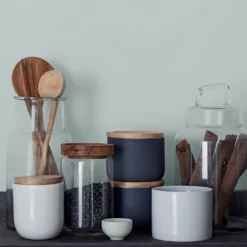 Crown Breatheasy Kitchen Matt Emulsion Paint Marble Top - Tester 40ml -Rust-Oleum || Hammerite Sales 12814059 1094857365044389