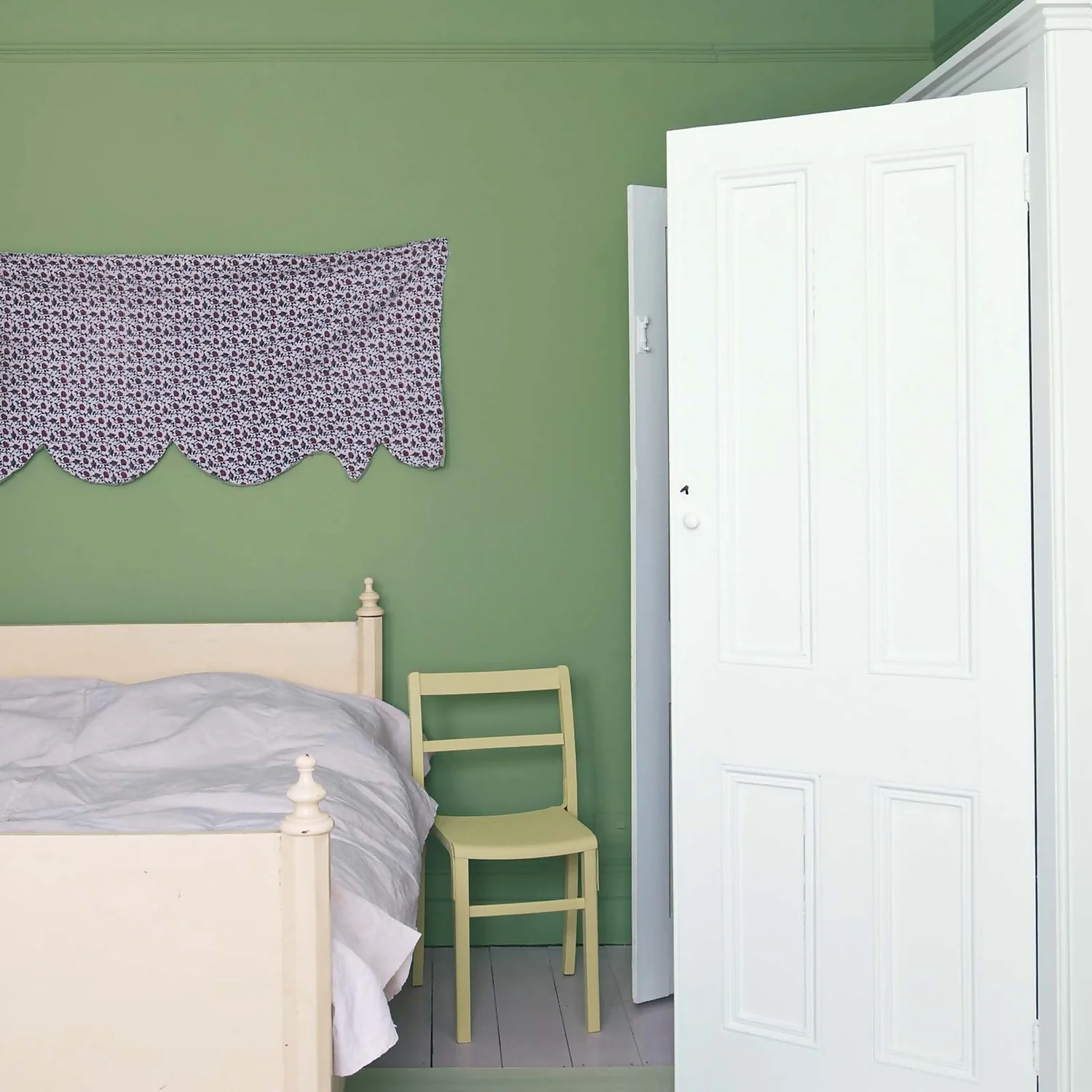 Farrow & Ball Modern Eggshell Paint Dimity - 750ml 4 Farrow & Ball Modern Eggshell Paint Dimity - 750ml - Image 2