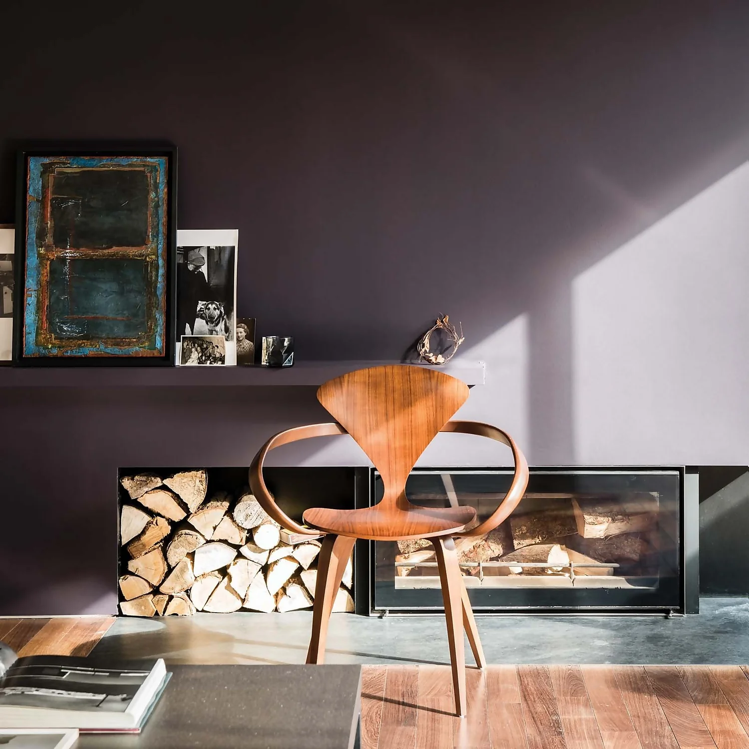 Farrow & Ball Modern Eggshell Paint Paean Black - 2.5L 4 Farrow & Ball Modern Eggshell Paint Paean Black - 2.5L - Image 2