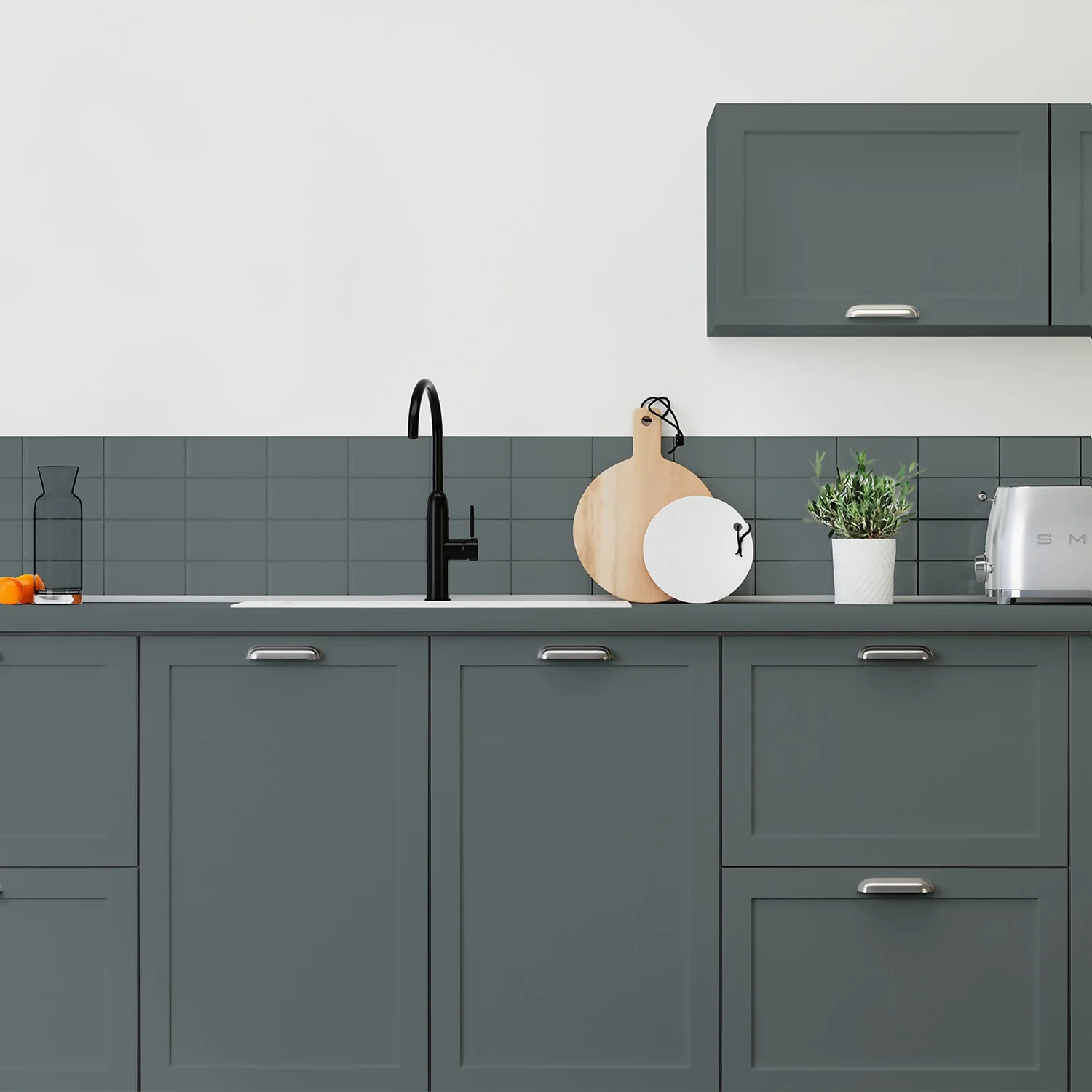 Maison Deco Refresh Kitchen Cupboards, Worktops & Splashbacks Paint Graphite - 2L 5 Maison Deco Refresh Kitchen Cupboards, Worktops & Splashbacks Paint Graphite - 2L - Image 3