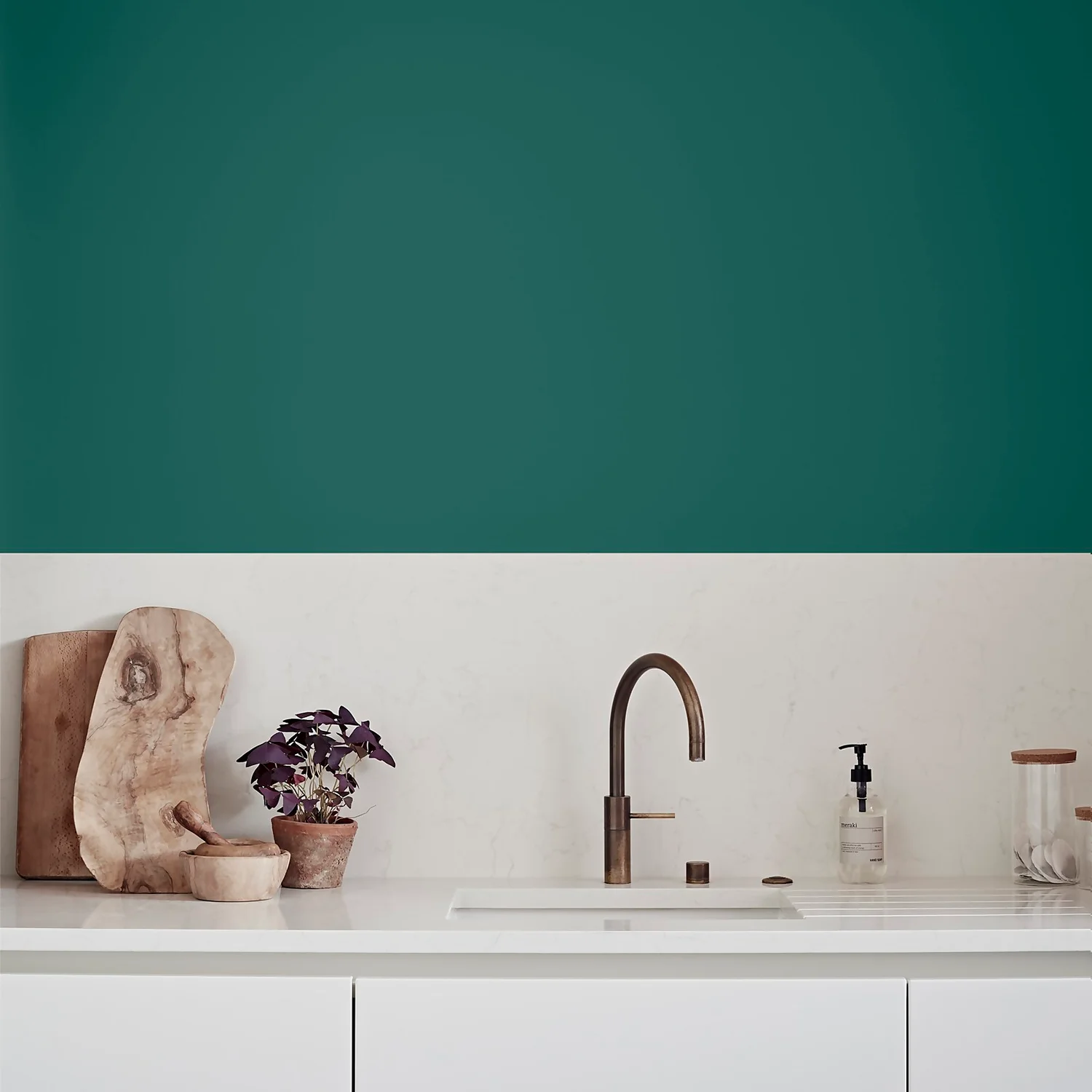 Crown Easyclean Kitchen Paint Emerald Vision - 0.04L 5 Crown Easyclean Kitchen Paint Emerald Vision - 0.04L - Image 3