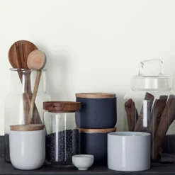 Crown Easyclean®Greaseguard+ Kitchen Matt Washable Multi Surface Paint Milk Bottle® - 2.5L -Rust-Oleum || Hammerite Sales 12886967 1374853416350048